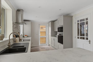 Photo 24- click for photo gallery